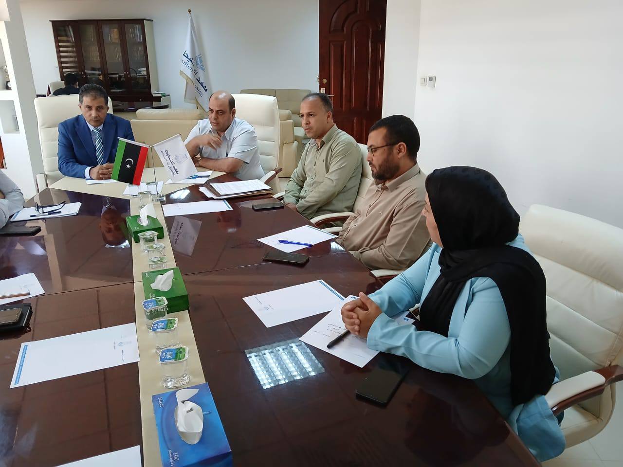 عُقد يوم الأحد الموافق 6 يوليو 2025 اجتماع بين معهد التخطيط وكلية الاقتصاد بجامعة زليتن، توِّج بتوقيع اتفاقية تعاون مشترك بين الجانبين.